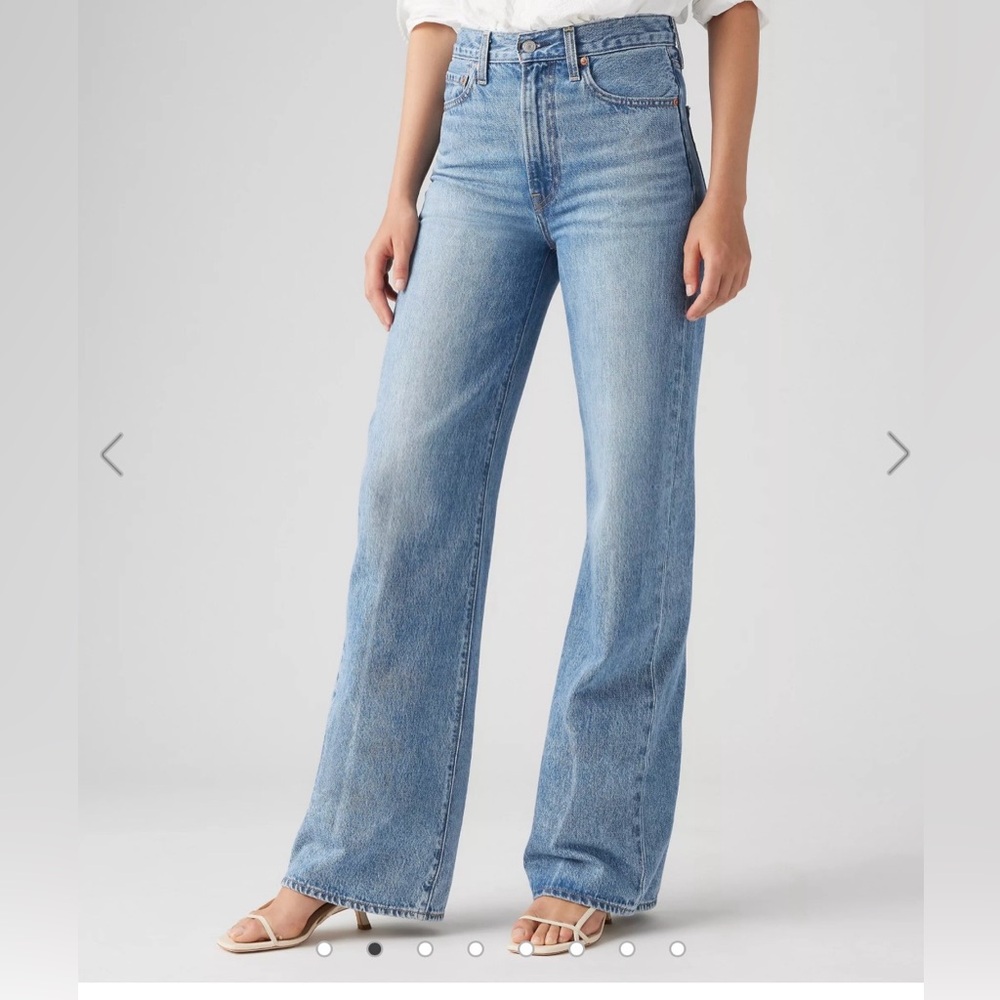 Levi’s Ribcage Wide Leg Women’s Jeans in the “Not The Same” Medium Wash